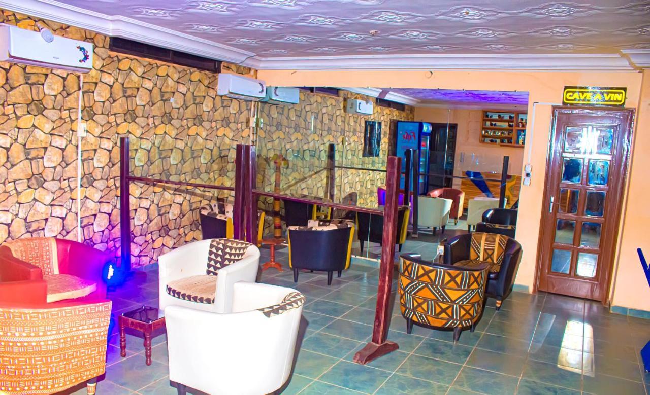 Abomey Events Hotel Luaran gambar